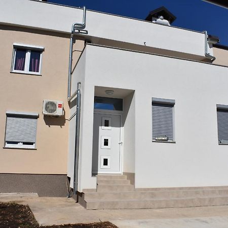 Dva Dukata Bed & Breakfast Biograd Na Moru Eksteriør bilde