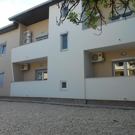 Dva Dukata Bed & Breakfast Biograd Na Moru Eksteriør bilde