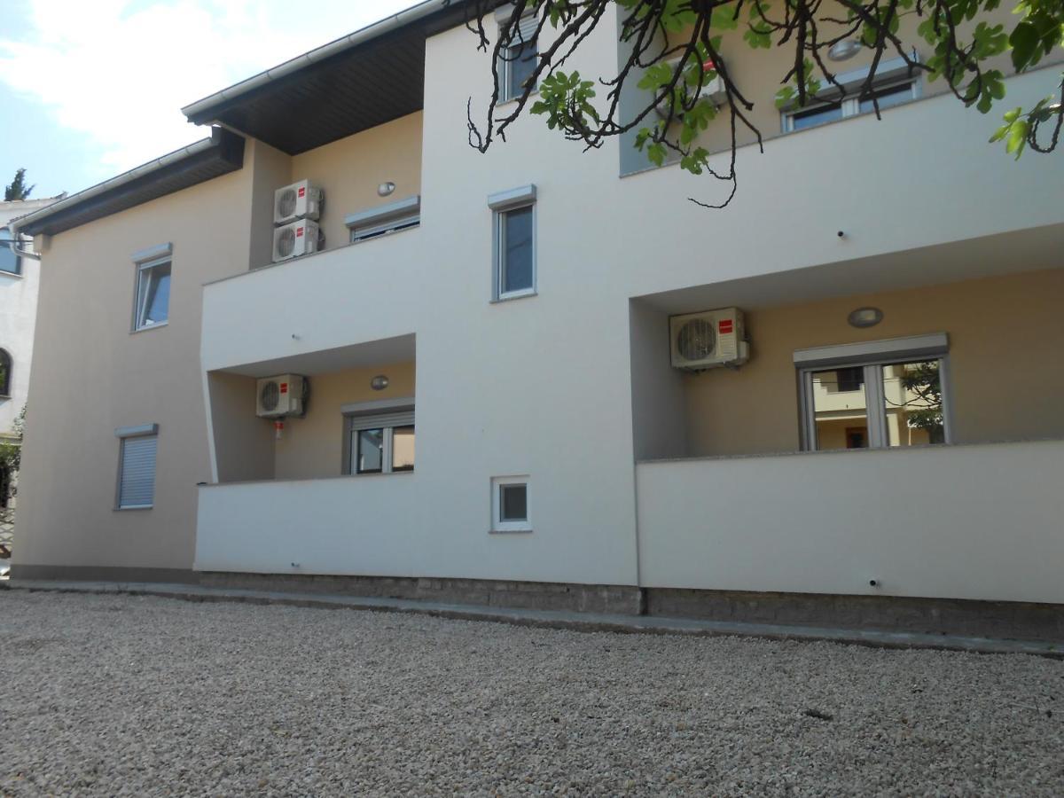 Dva Dukata Bed & Breakfast Biograd Na Moru Eksteriør bilde